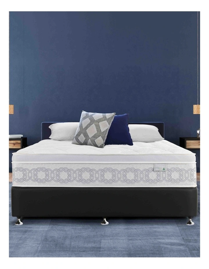 Robe Medium Mattress in White