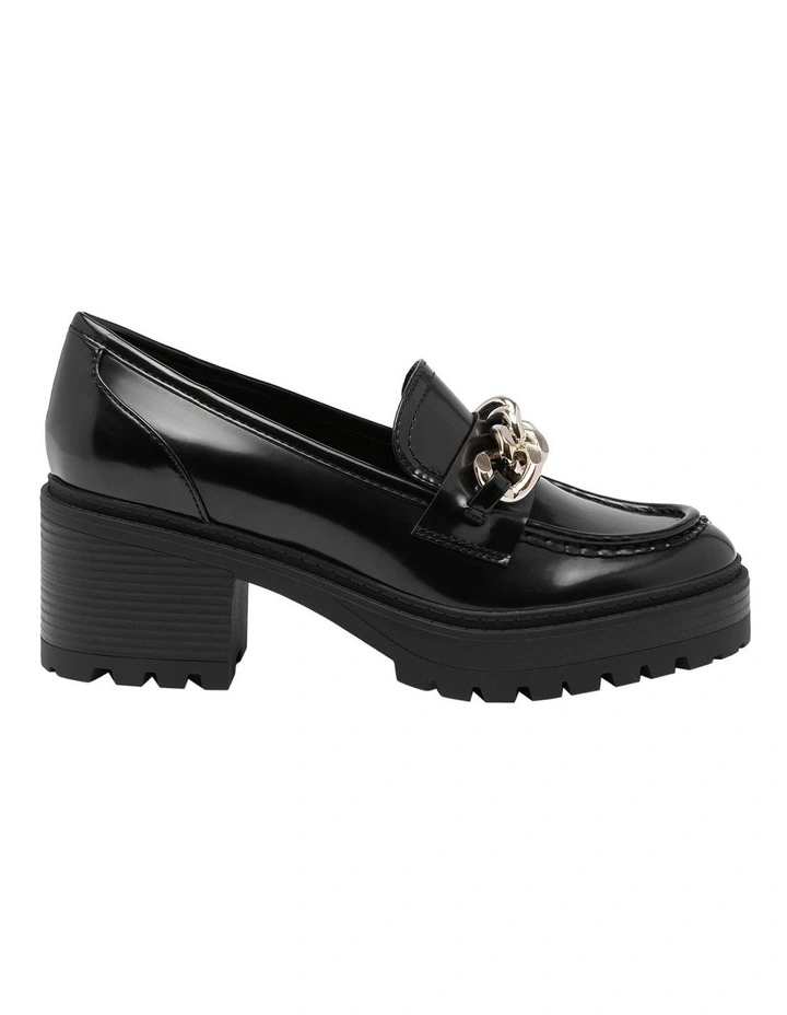 Kimilee Loafers in Black