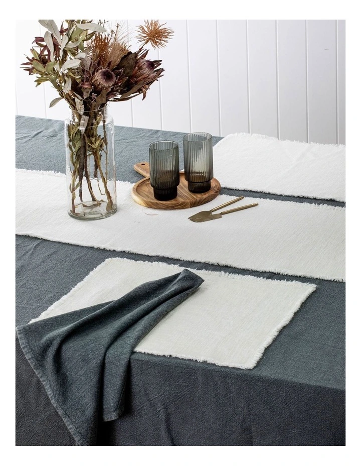 Gibson Runner in Zinc