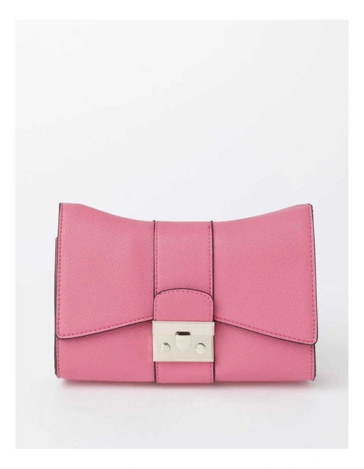 Romance Clutch Bag in Salmon
