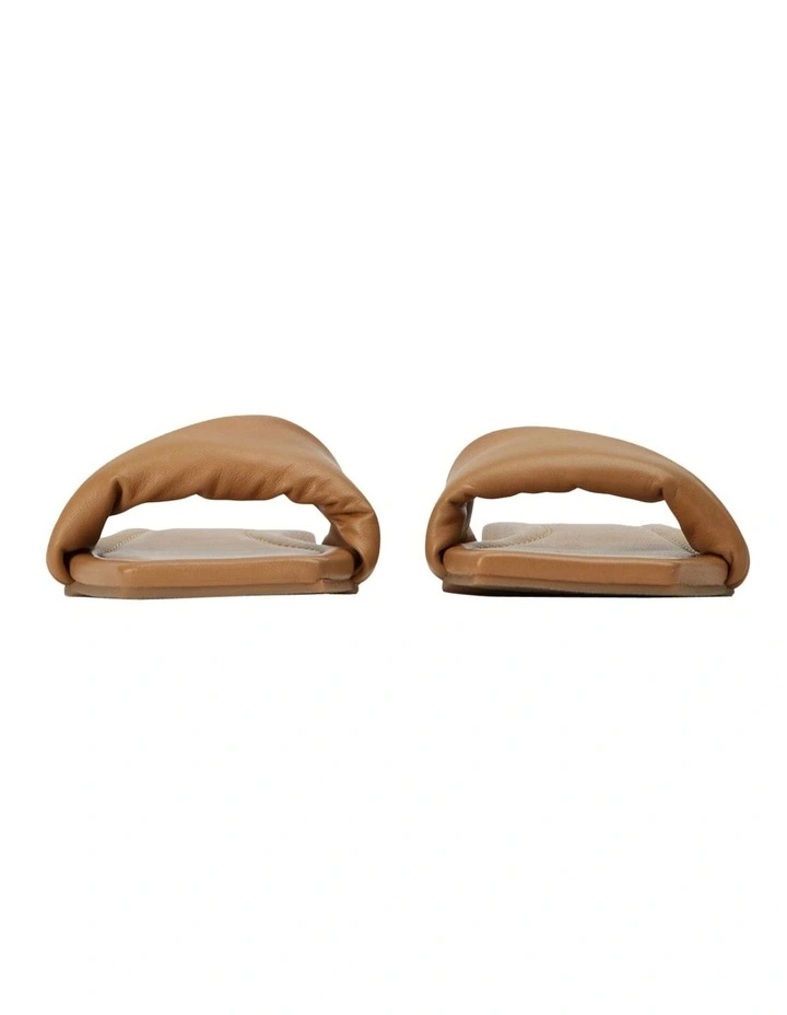 Echo Flats in Honey