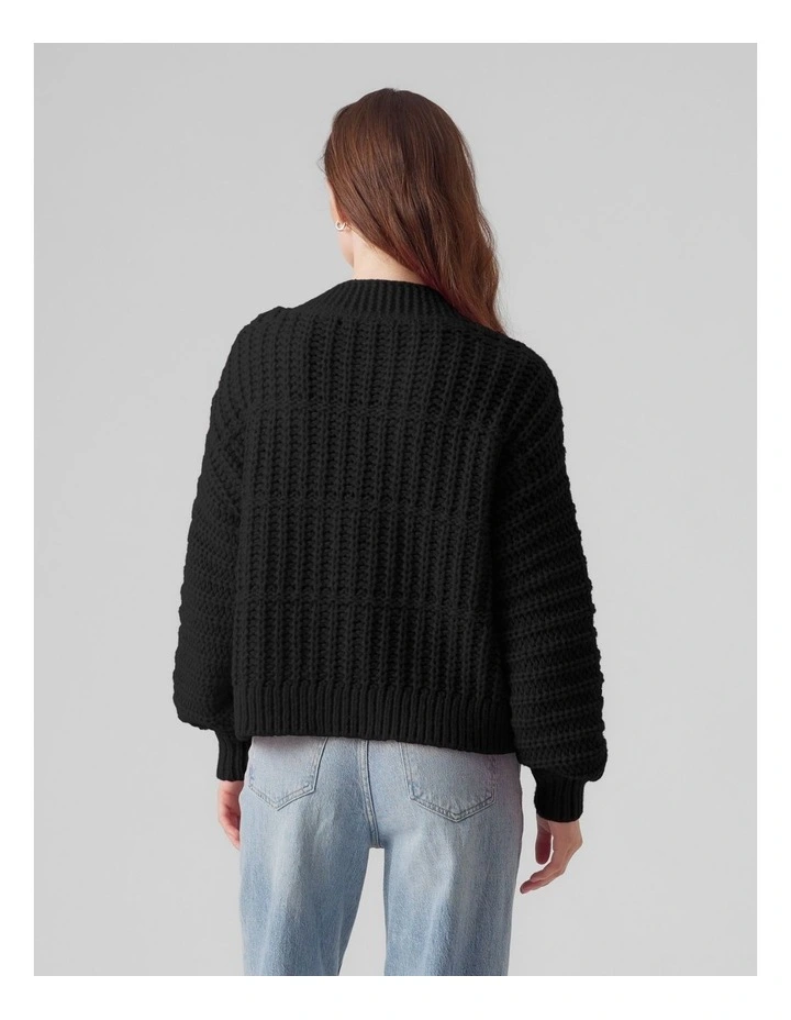 Smilla V-Neck Cardigan in Black