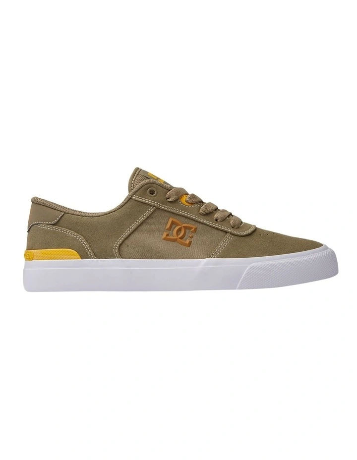 Manteca 4 Skate Shoes in Off White