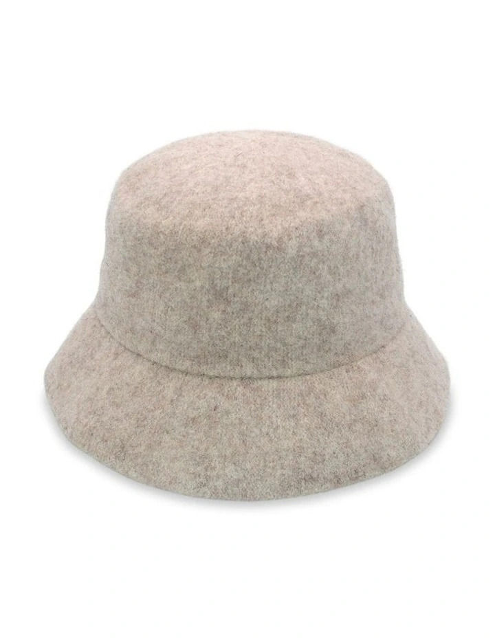 Isla Woollen Pull On in Sand