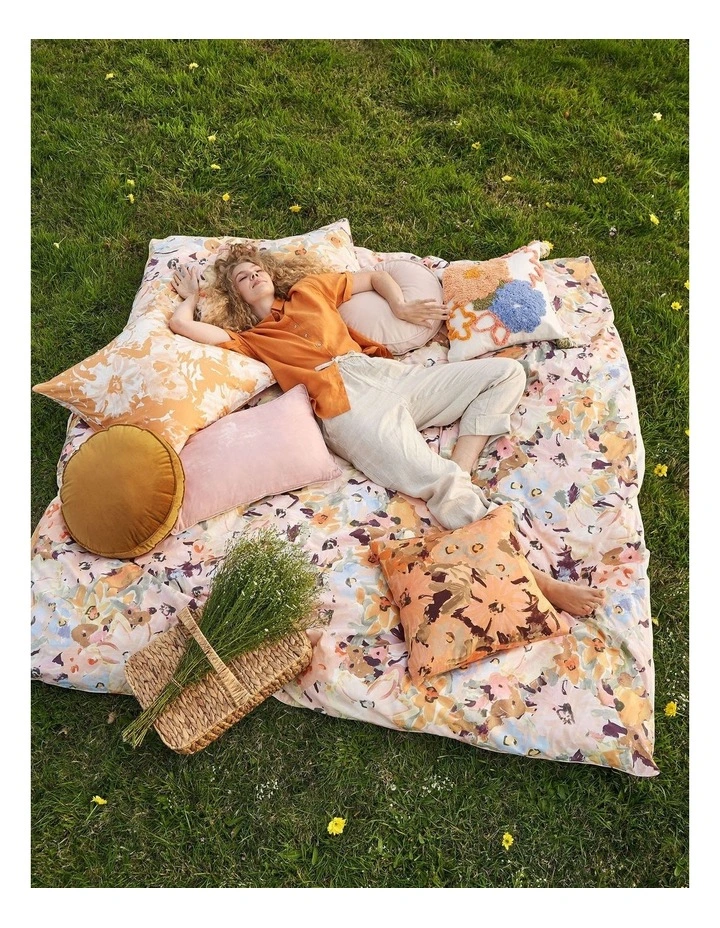 Yasmeen Cushion 40x60cm In Peony