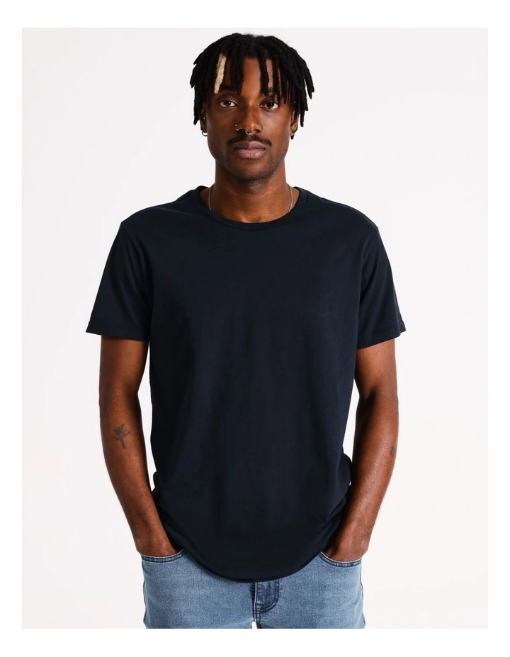 Hadspen Drop Shoulder Curved Tee in Navy