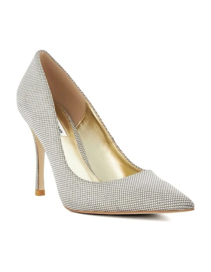 Attention Pump in Pewter