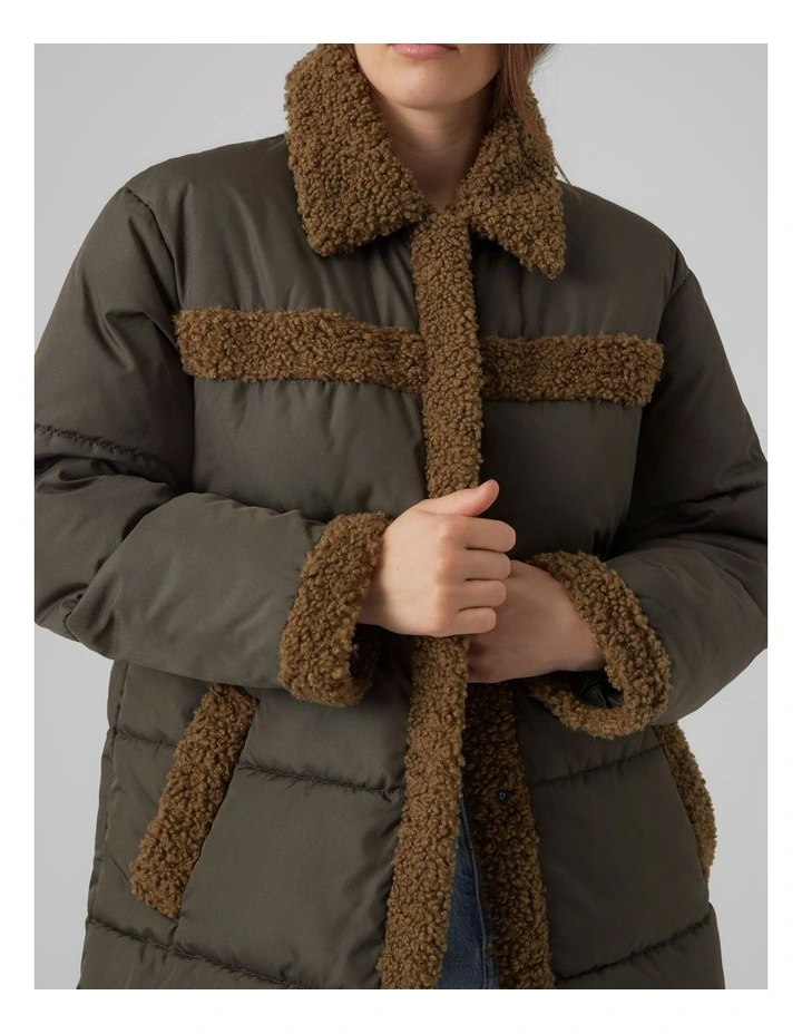 Hera Teddy Coat in Peat Capers