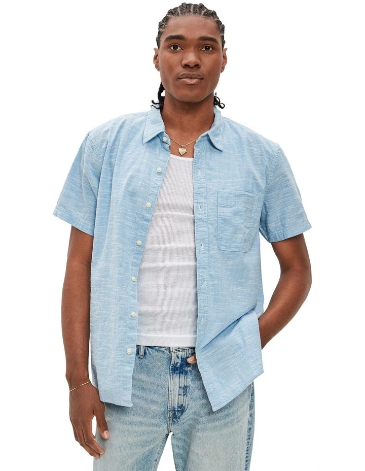Button-Up Resort Shirt in Blue