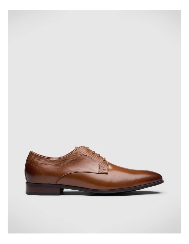 Leather Derby Dress Shoe in Tan
