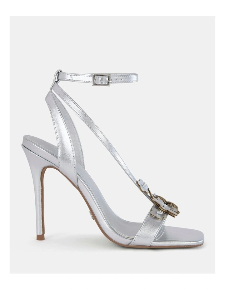 Zathena High Heels in Silver