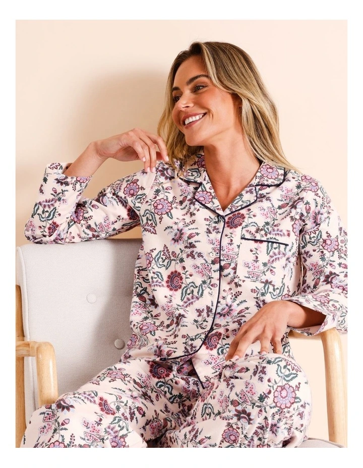 Flannelette Pyjama Set in Ecru
