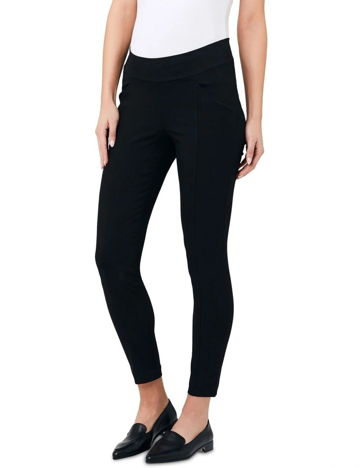 Slim Leg Pocket Pant in Black