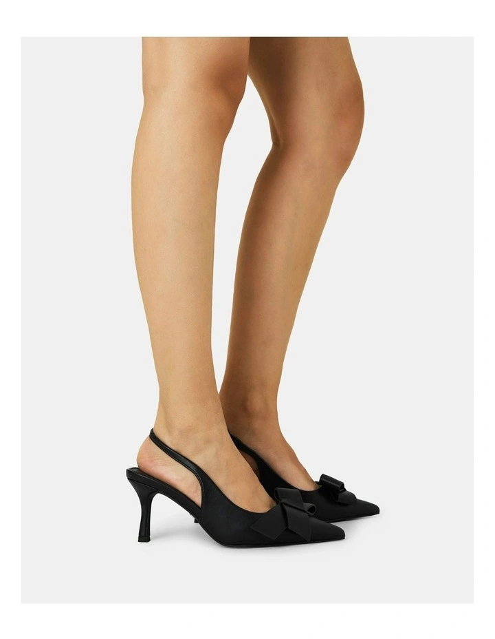 Isernia Heels in Black