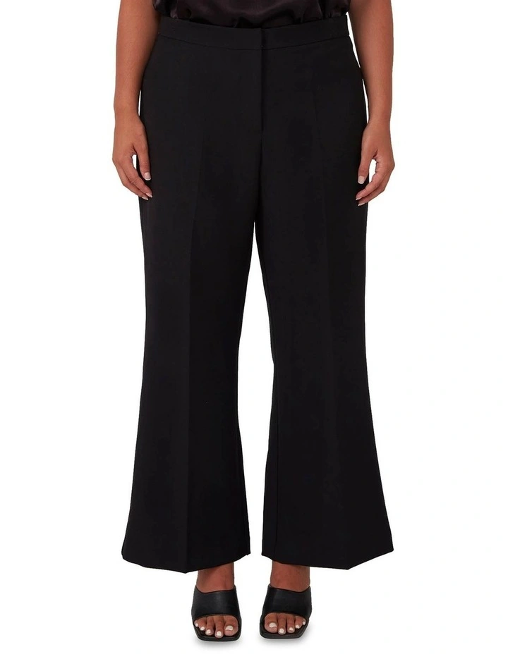 Neptune Pant in Black