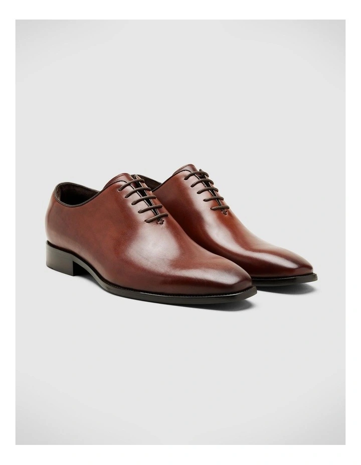 Leather Dress Shoe with Smooth Leather Finish in Brown