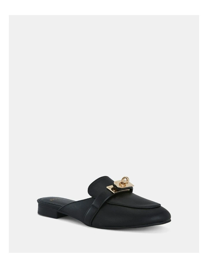 Cerignola Mules in Black