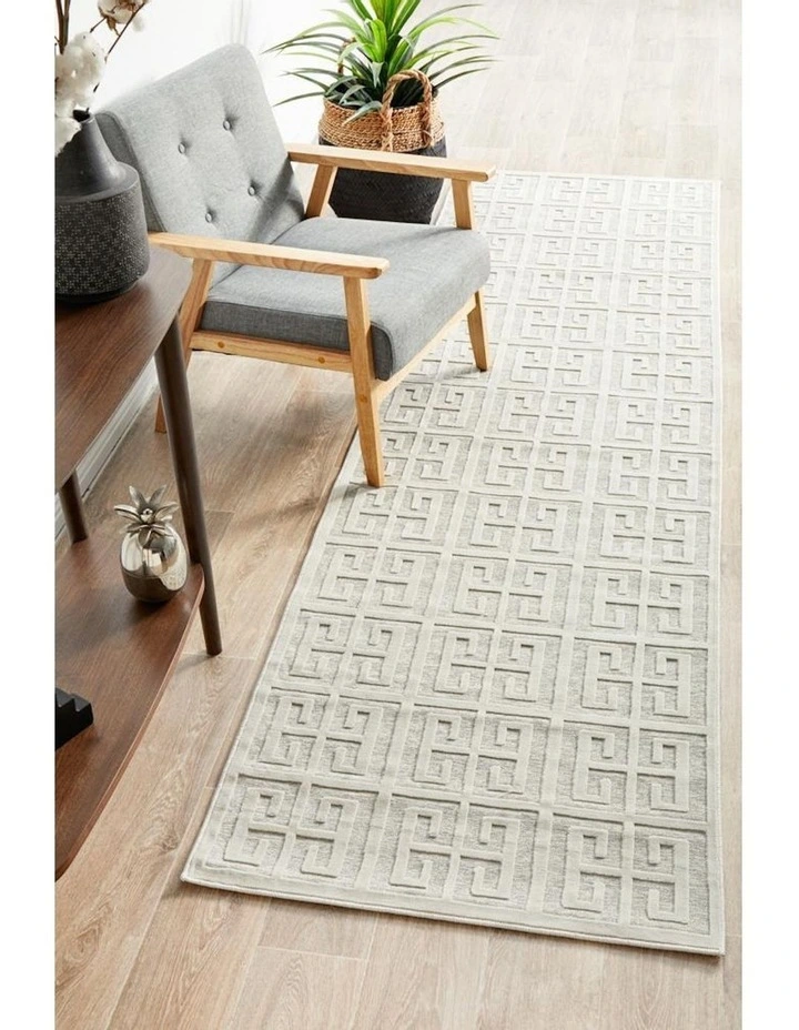 York Brenda Rug in Natural/White