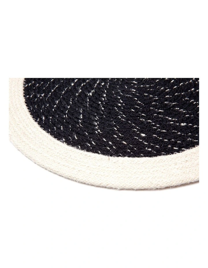 Rosella Round Placemat 4 Pack 8 cm in Cream