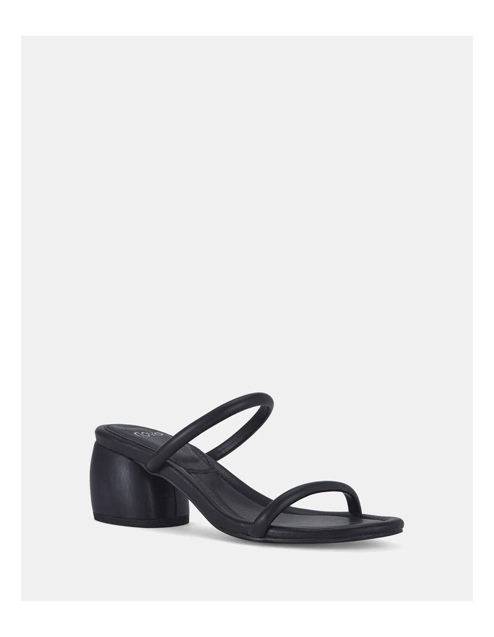 Zuke Heels in Black