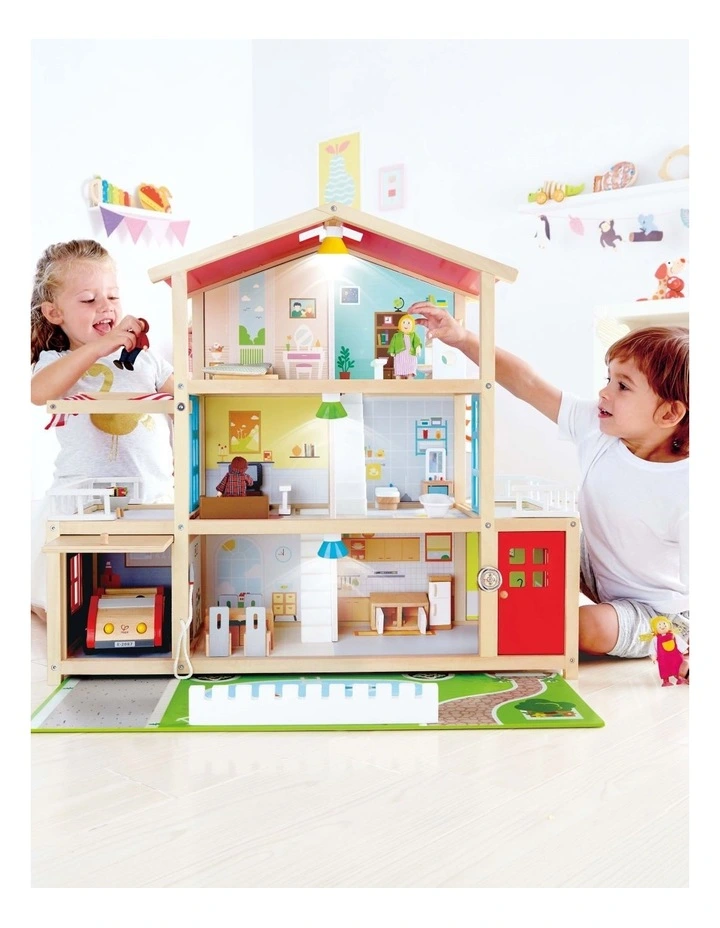 Doll Family Mansion