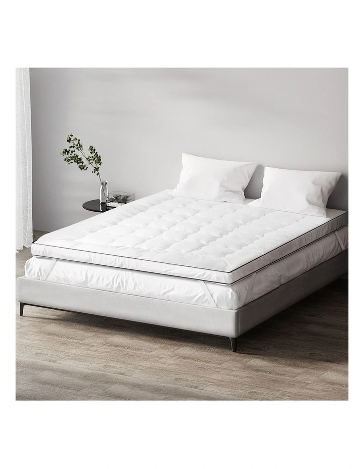 Single Pillowtop Topper Mattress in White