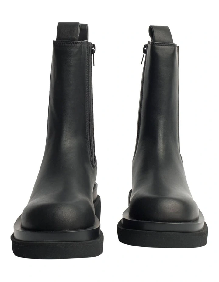 Boxer Black Como Ankle Boots