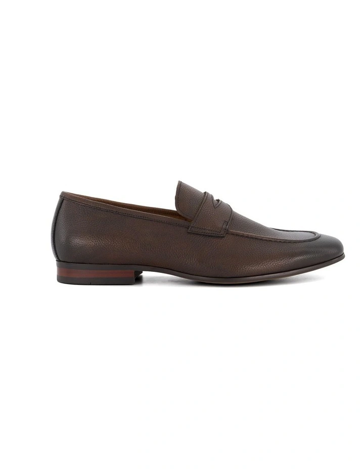 Shalen Loafer in Brown