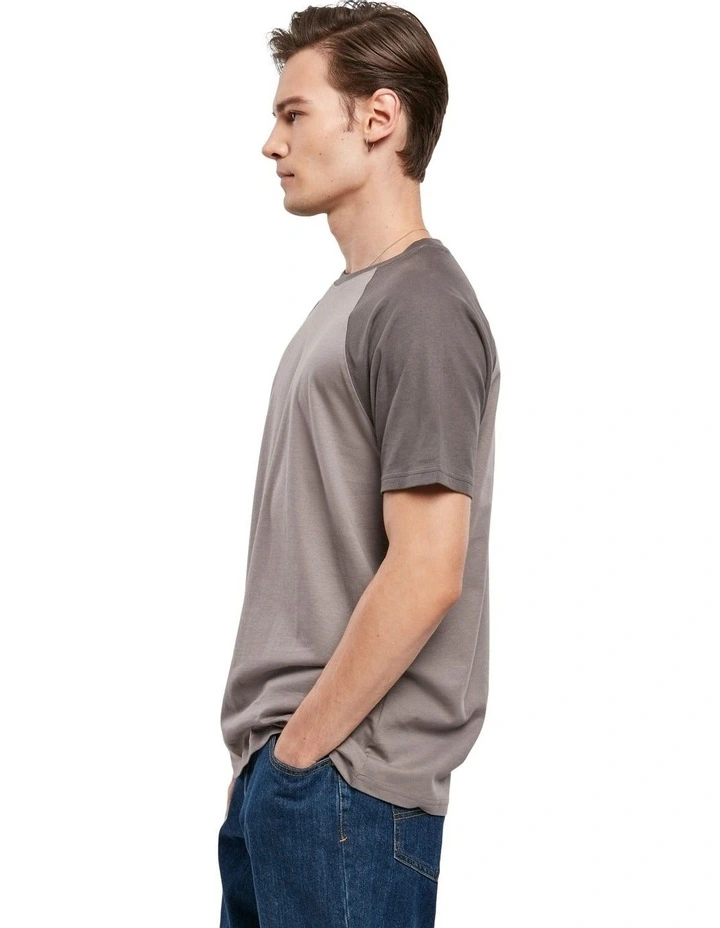 Raglan Contrast Tee in Asphalt / Dark Shadow