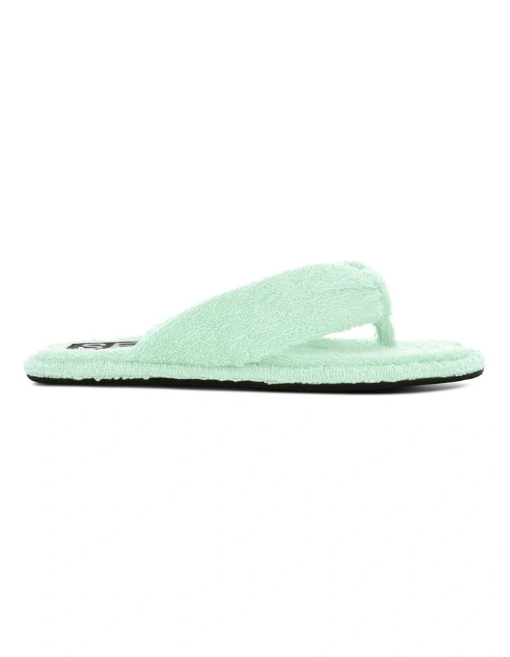 Izzy Flat Sandals in Green