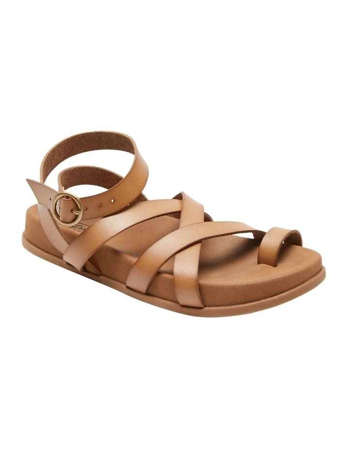 Ahri Sandals in Tan
