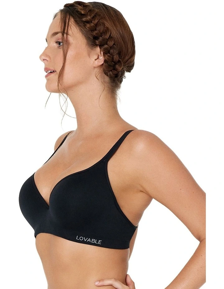 Sexy & Seamless Contour Bra in Black