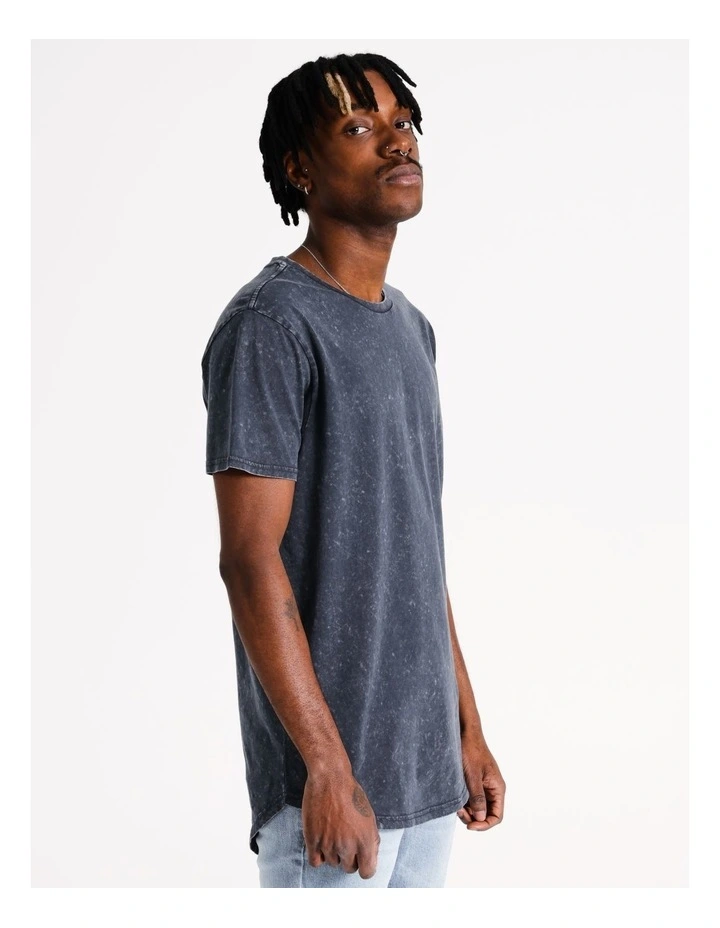 Esperance Acid Wash Tee in Navy