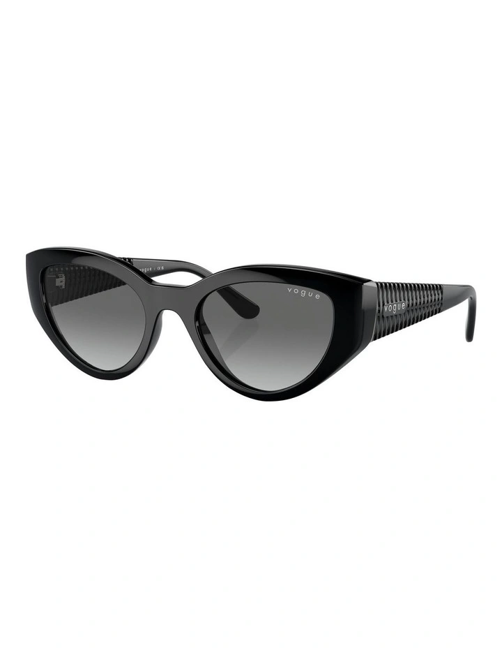 VO5566S Sunglasses in Black