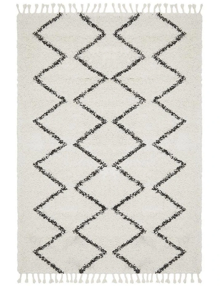 Saffron Rug 11 in White