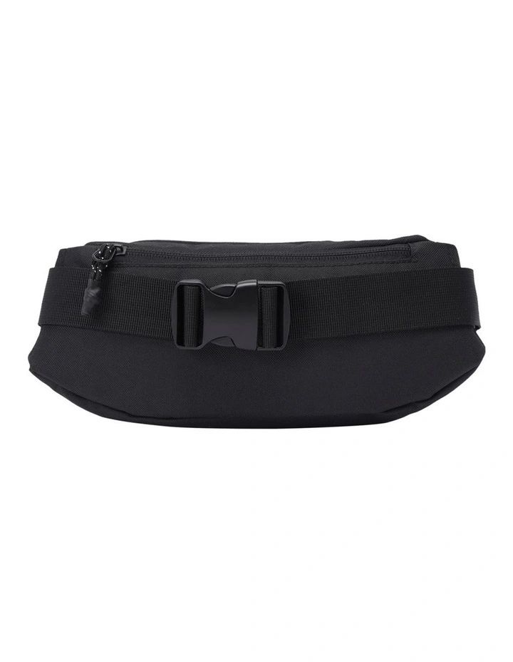 Tussler Fanny Pack in Black