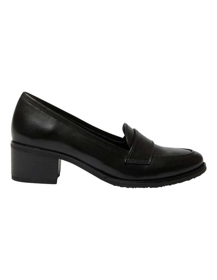 Napoli Leather Heeled Shoes in Black