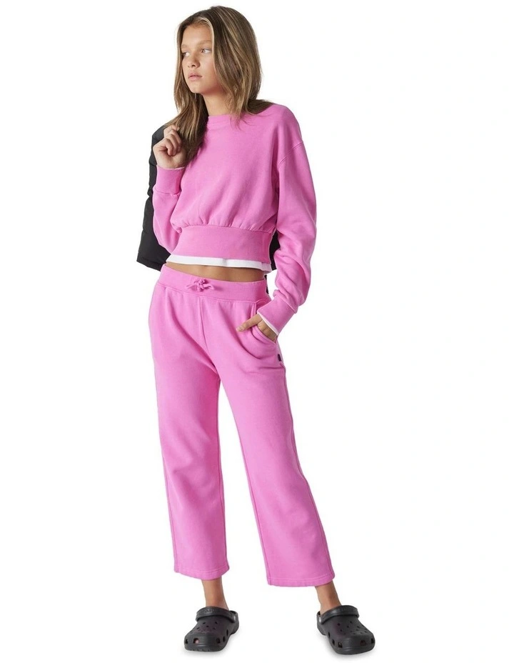Oversized Cropped Sweater in Pink