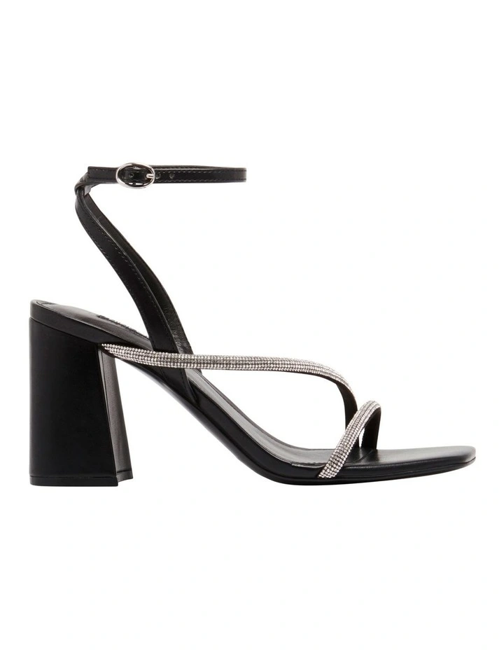 Gaden Heeled Sandal in Black