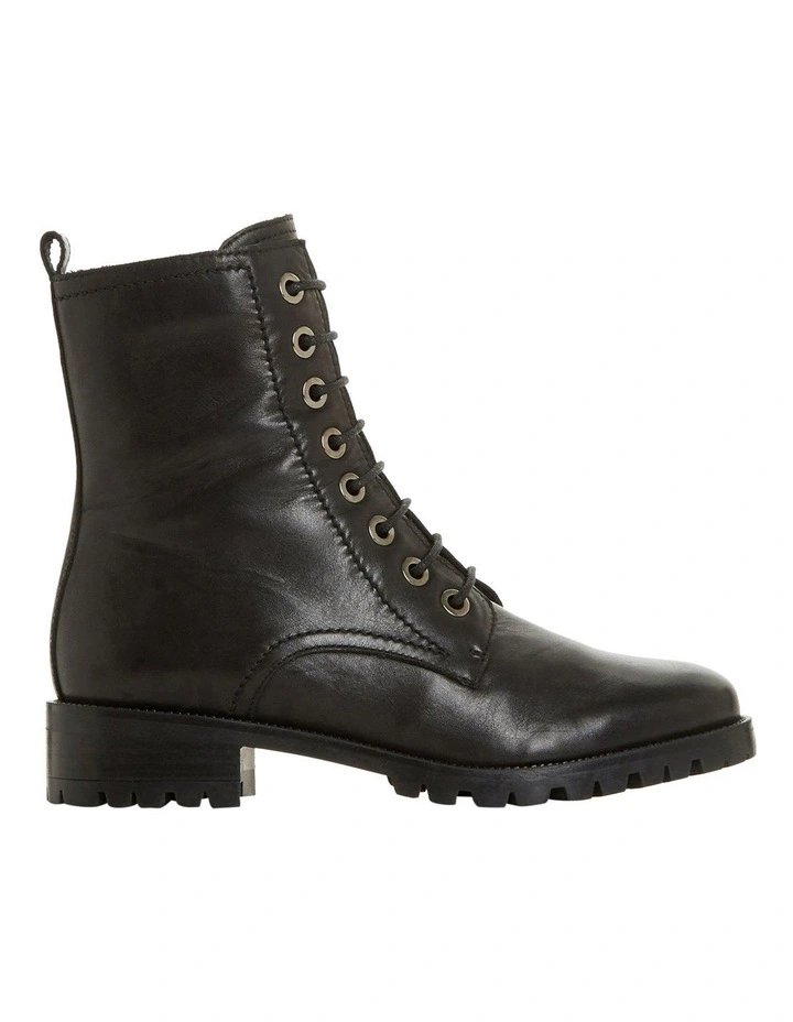 Prestone Boots in Black