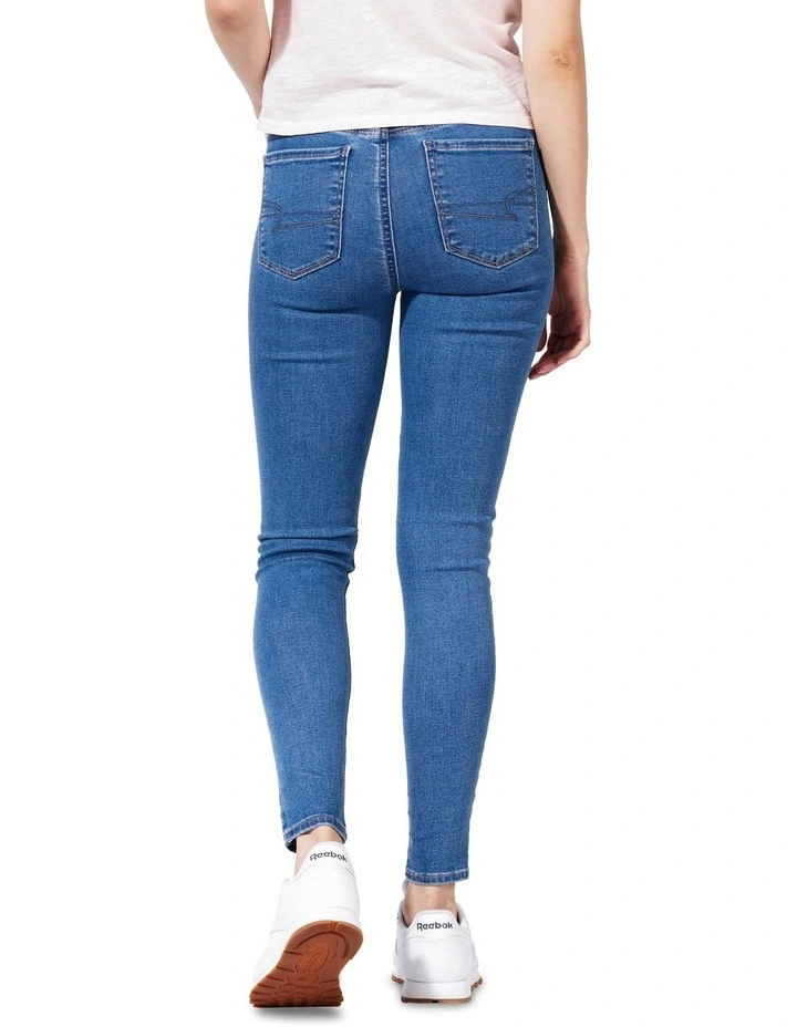 Ne(x)t Level High-Waisted Jegging in Blue