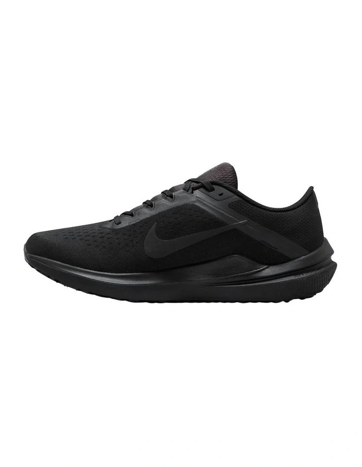 Air Winflo 10 Sport Shoes in Black