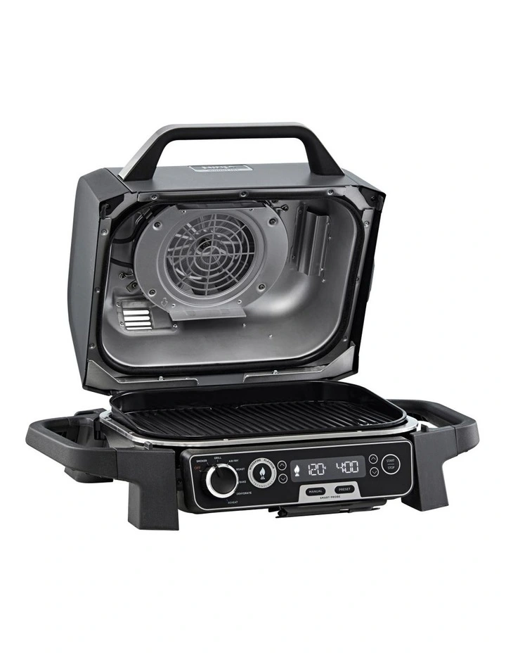 Woodfire Pro Outdoor Grill with Smart Probe OG751ANZ
