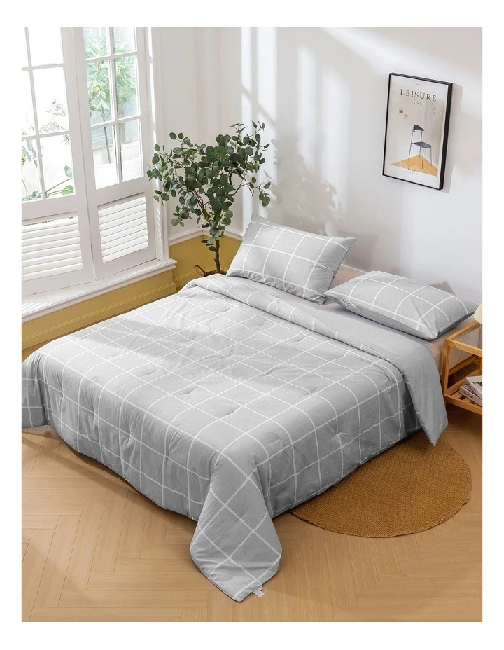 225TC Cotton Washed Checkered Comforter Set in Grey