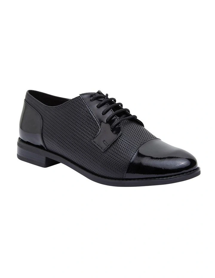 Panache Flat Shoes in Black Patent/Leather