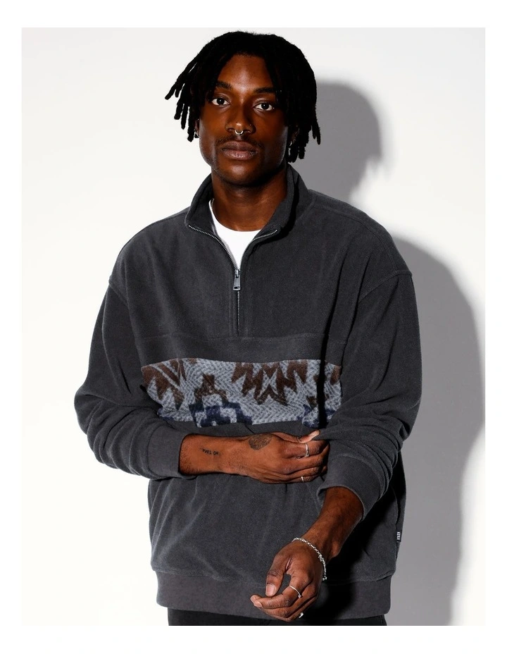 Noxius Nuclear Navajo Fleece 1/4 Zip Sweat in Charcoal