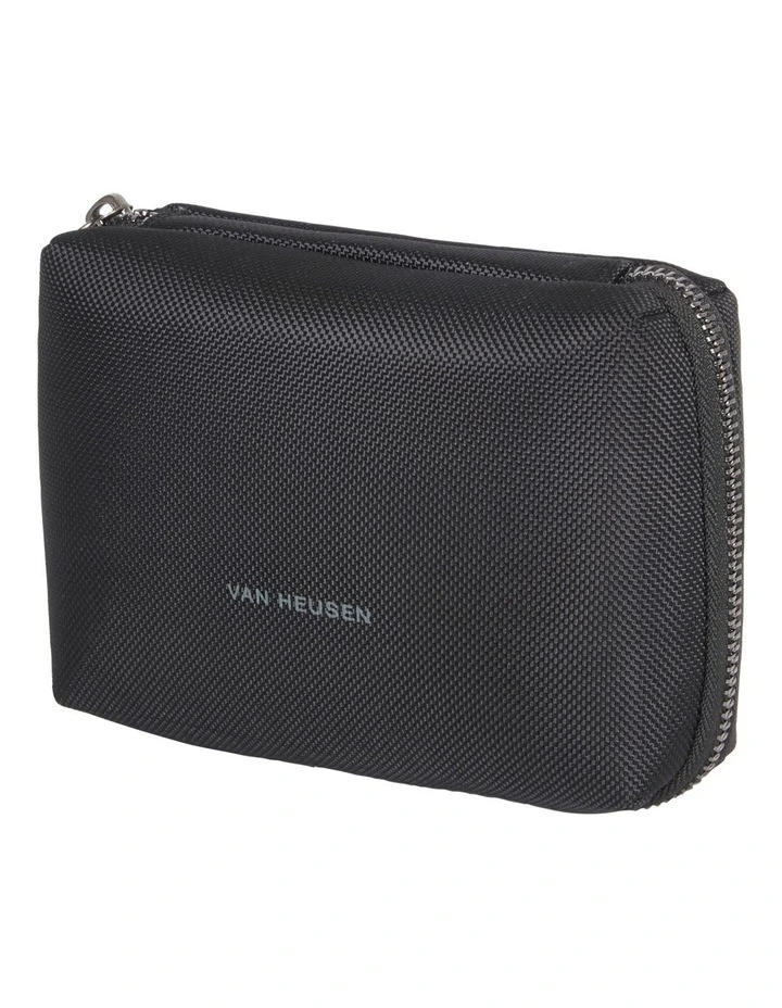 Tech Organizer in Black
