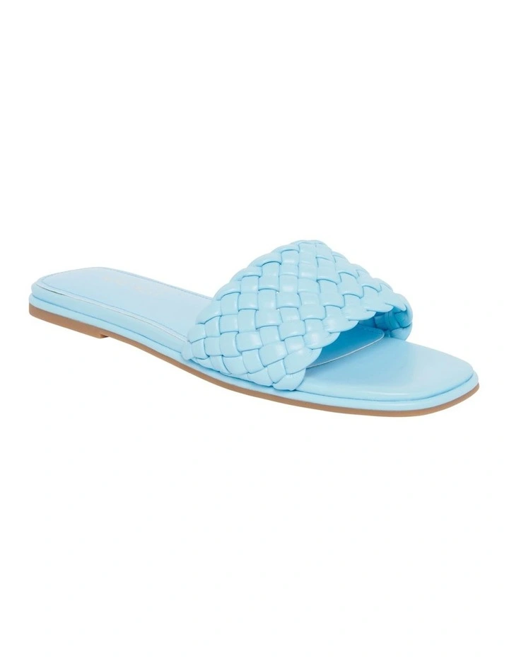 Ohhi Sandals in Light Blue