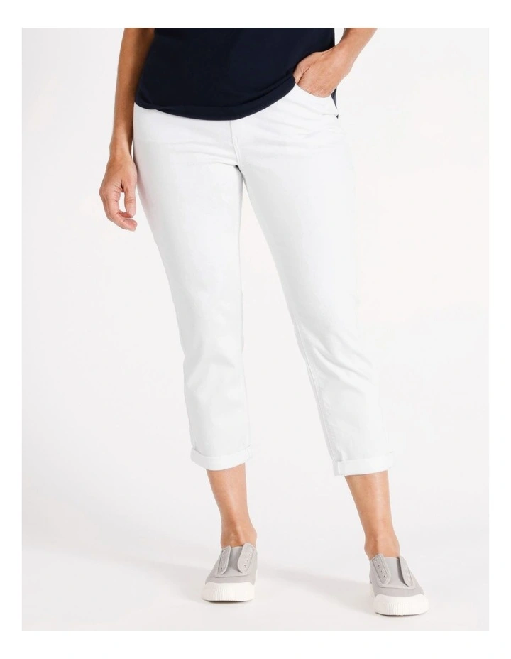 Wardrobe Staple Crop Denim Jean in White