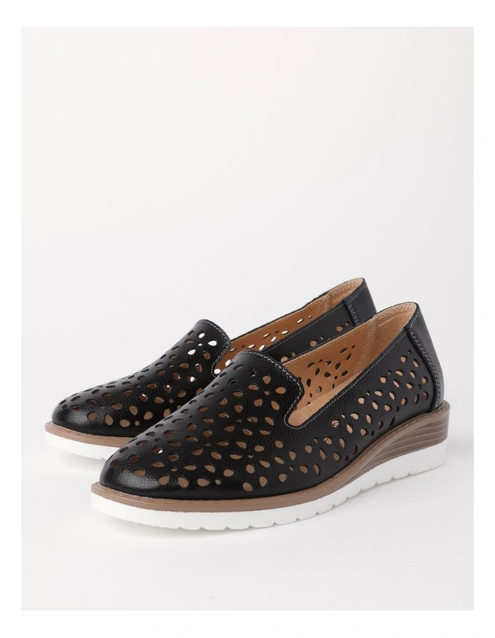 Aries Flat Shoe in Black